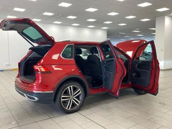VOLKSWAGEN TIGUAN 2.0 Tsi Elegance Suv 5Dr Petrol Dsg 4Motion Euro 6 (S/S) (190 Ps