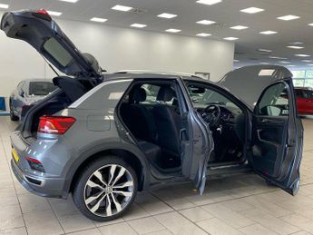 VOLKSWAGEN T-ROC 1.5 Tsi Gpf Evo R-Line Suv 5Dr Petrol Dsg Euro 6 (S/S) (150 Ps)