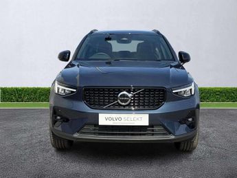 VOLVO XC40 2.0 B4P Plus Dark 5Dr Auto