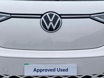 VOLKSWAGEN ID. BUZZ 210Kw Commerce 79Kwh Auto