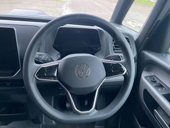 VOLKSWAGEN ID. BUZZ 210Kw Commerce 79Kwh Auto