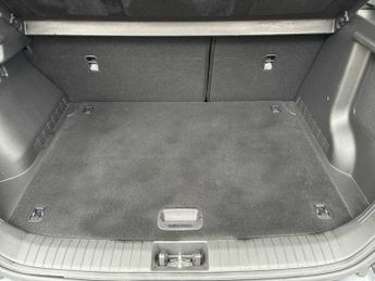 HYUNDAI KONA 1.6 Gdi Hybrid Premium 5Dr Dct