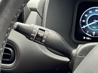 HYUNDAI KONA 1.6 Gdi Hybrid Premium 5Dr Dct