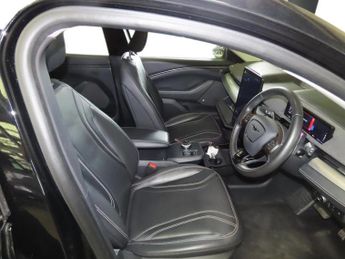FORD MUSTANG MACH-E 216Kw Extended Range 91Kwh Rwd 5Dr Auto