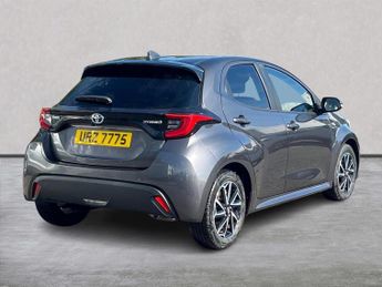 TOYOTA YARIS 1.5 Vvt-H Design Hatchback 5Dr Petrol Hybrid E-Cvt Euro 6 (S/S) 