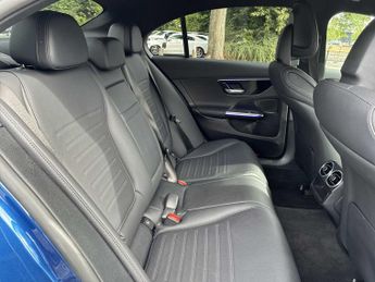 MERCEDES-BENZ C CLASS C200 Amg Line 4Dr 9G-Tronic