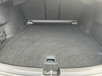 MERCEDES-BENZ C CLASS C200 Amg Line 4Dr 9G-Tronic