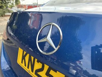MERCEDES-BENZ C CLASS C200 Amg Line 4Dr 9G-Tronic