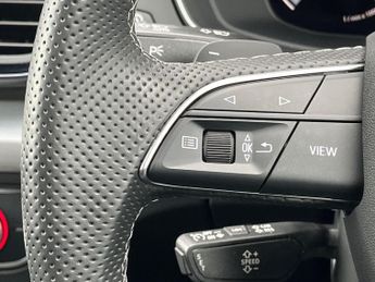 AUDI Q5 40 Tdi Quattro S Line 5Dr S Tronic [C+S]