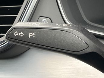 AUDI Q5 40 Tdi Quattro S Line 5Dr S Tronic [C+S]