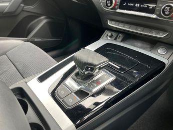 AUDI Q5 40 Tdi Quattro Edition 1 5Dr S Tronic [C+S]