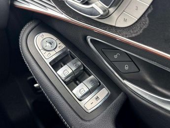 MERCEDES-BENZ EQC Eqc 400 300Kw Amg Line Premium Plus 80Kwh 5Dr Auto