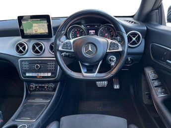 MERCEDES-BENZ CLA Cla 220D Amg Line 5Dr Tip Auto