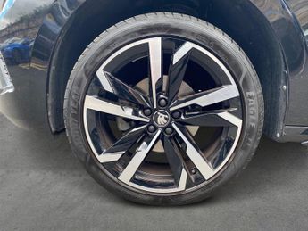 SKODA KAMIQ 1.5 Tsi Act Monte Carlo Edition Suv 5Dr Petrol Dsg Euro 6 (S/S) 