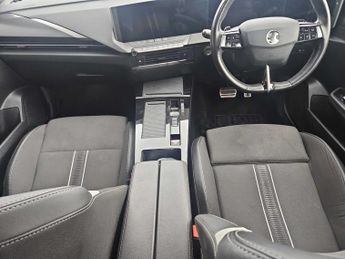 VAUXHALL ASTRA 1.5 Turbo D Gs 5Dr Auto
