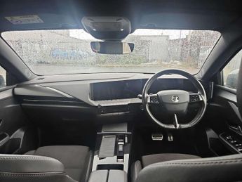 VAUXHALL ASTRA 1.5 Turbo D Gs 5Dr Auto