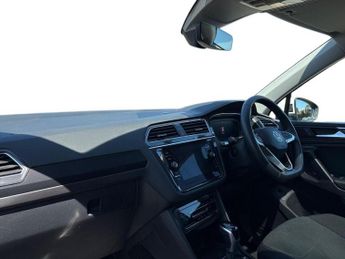 VOLKSWAGEN TIGUAN 1.5 Tsi Elegance Suv 5Dr Petrol Dsg Euro 6 (S/S) (150 Ps)