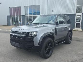 LAND ROVER DEFENDER 3.0 D200 Hard Top Auto [3 Seat]