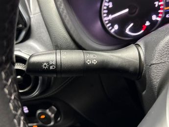 NISSAN JUKE 1.0 Dig-T N-Connecta Suv 5Dr Petrol Dct Auto Euro 6 (S/S) (114 P