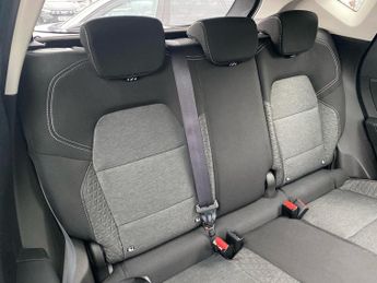 RENAULT CAPTUR 1.6 E-Tech Evolution Suv 5Dr Petrol Hybrid Auto Euro 6 (S/S) (14