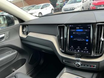 VOLVO XC60 2.0 T6 Recharge Phev Inscription 5Dr Awd Auto