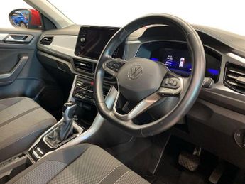 VOLKSWAGEN T-ROC 1.5 Tsi Life Suv 5Dr Petrol Dsg Euro 6 (S/S) (150 Ps)