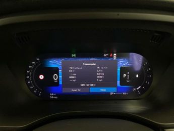 VOLVO XC60 2.0 B4 Mhev Plus Suv 5Dr Diesel Hybrid Auto Awd Euro 6 (S/S) (19