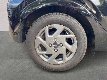 KIA PICANTO 1.0 2 5Dr Auto