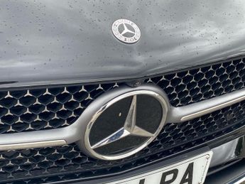 MERCEDES-BENZ A CLASS A200 Amg Line Premium Plus 5Dr Auto