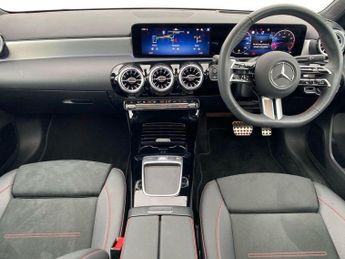 MERCEDES-BENZ A CLASS A200 Amg Line Premium Plus 5Dr Auto