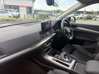 AUDI Q5 40 Tdi Quattro Sport 5Dr S Tronic