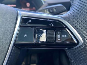 AUDI E-TRON GT 93.4Kwh Saloon 4Dr Electric Auto Quattro (476 Ps)