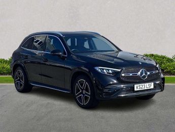 Mercedes GLC Glc 300 4Matic Amg Line 5Dr 9G-Tronic