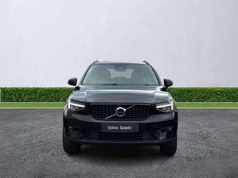 VOLVO XC40 2.0 B3P Plus Dark 5Dr Auto