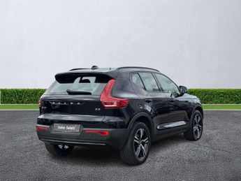 VOLVO XC40 2.0 B3P Plus Dark 5Dr Auto