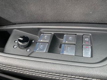 AUDI E-TRON 50 Black Edition Sportback 5Dr Electric Auto Quattro 71.2Kwh (11