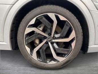 AUDI E-TRON 50 Black Edition Sportback 5Dr Electric Auto Quattro 71.2Kwh (11