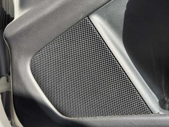 MERCEDES-BENZ GLA Gla 180 Urban Edition 5Dr Auto
