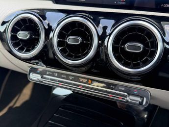 MERCEDES-BENZ A CLASS A180 Sport Executive Edition 5Dr Auto