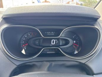 RENAULT CAPTUR 1.3 Tce 150 Iconic 5Dr Edc