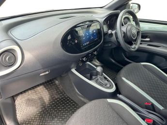TOYOTA AYGO X 1.0 Vvt-I Edge Hatchback 5Dr Petrol X-Shift Euro 6 (S/S) (72 Ps)