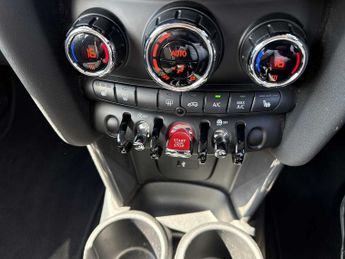 MINI HATCHBACK 1.5 Cooper Classic Ii 3Dr Auto