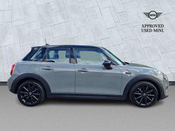 MINI HATCHBACK 1.5 Cooper Classic Ii 5Dr Auto
