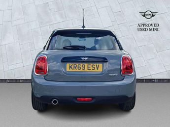 MINI HATCHBACK 1.5 Cooper Classic Ii 5Dr Auto