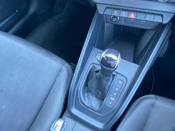 AUDI A1 1.0 Tfsi 25 Technik Sportback 5Dr Petrol S Tronic Euro 6 (S/S) (