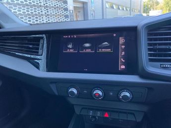 AUDI A1 1.0 Tfsi 25 Technik Sportback 5Dr Petrol S Tronic Euro 6 (S/S) (