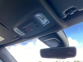 AUDI TT 2.0T Fsi Sport 2Dr S Tronic