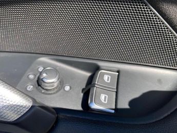 AUDI TT 2.0T Fsi Sport 2Dr S Tronic