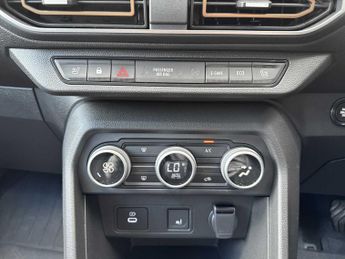 DACIA JOGGER 1.6 Hev Extreme 5Dr Auto