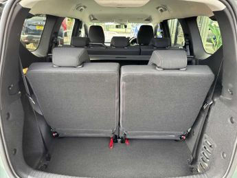 DACIA JOGGER 1.6 Hev Extreme 5Dr Auto